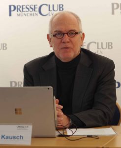 Dr. Michael Kausch